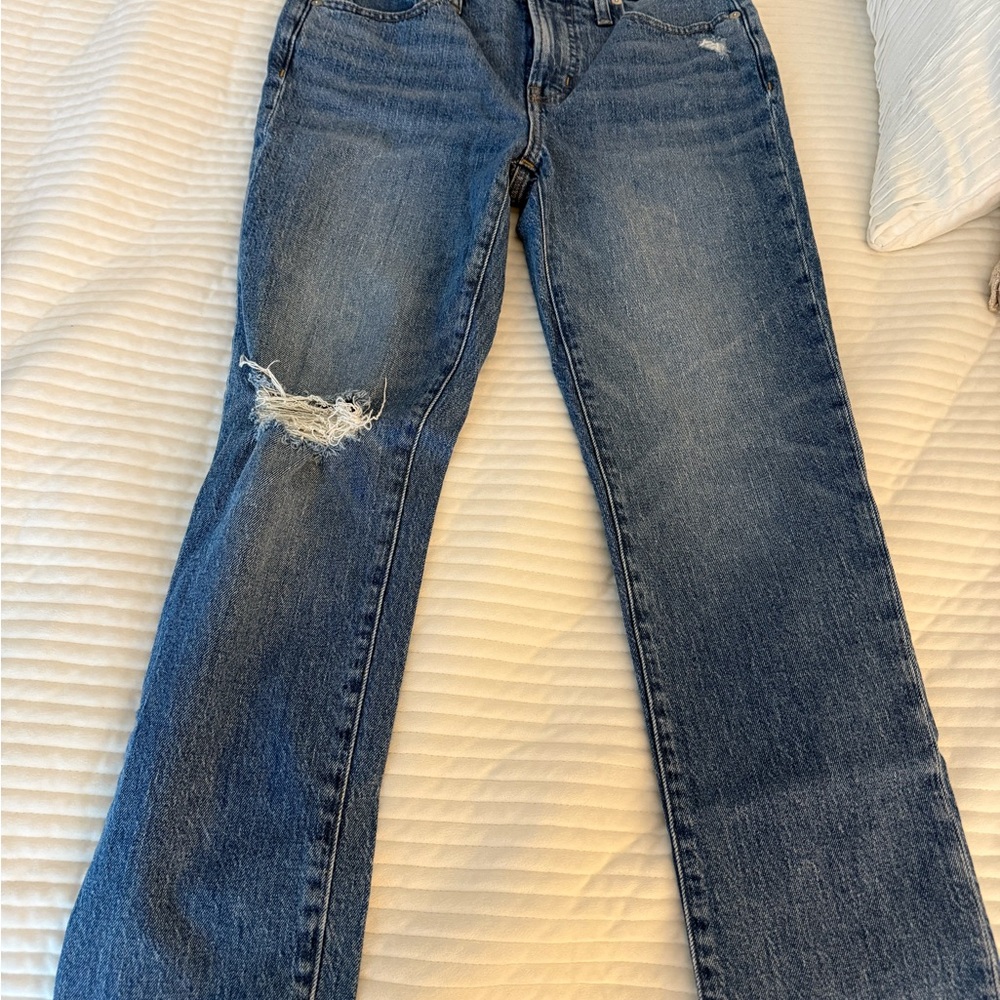 Madewell The Mid-Rise Perfect Vintage Jean-Distressed Straight Leg